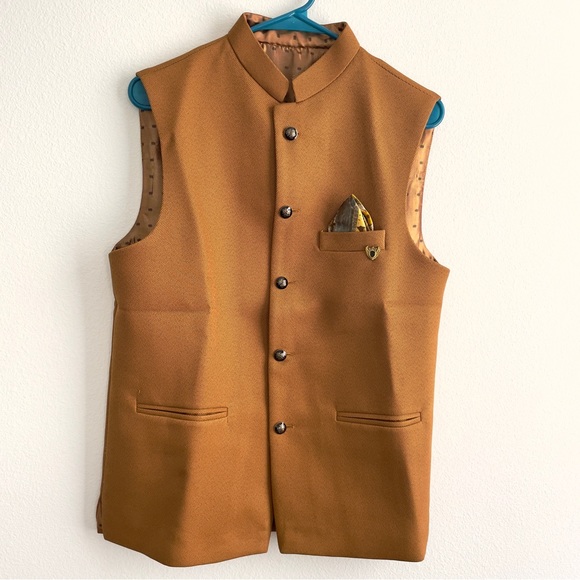 Men’s mustard Waistcoat Nehru Jacket - Picture 4 of 8